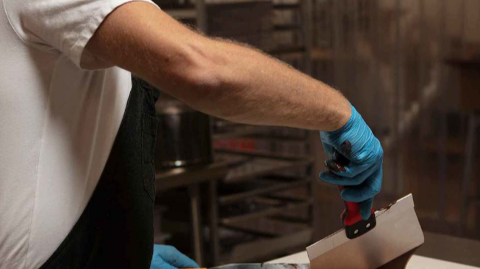 How is craft chocolate made